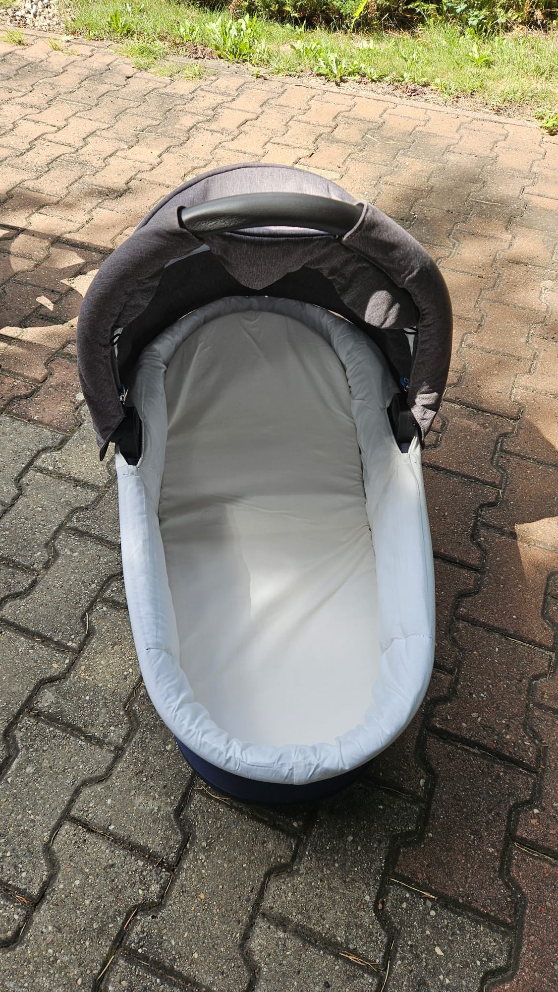 Oryginalna gondola Baby Design Husky z pokrowcem